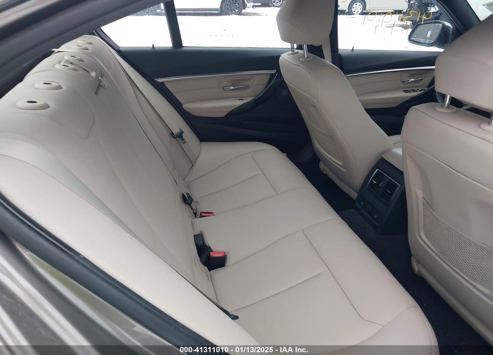 2016 BMW 3 SERIES VIN: WBA8E3G5XGNT79526