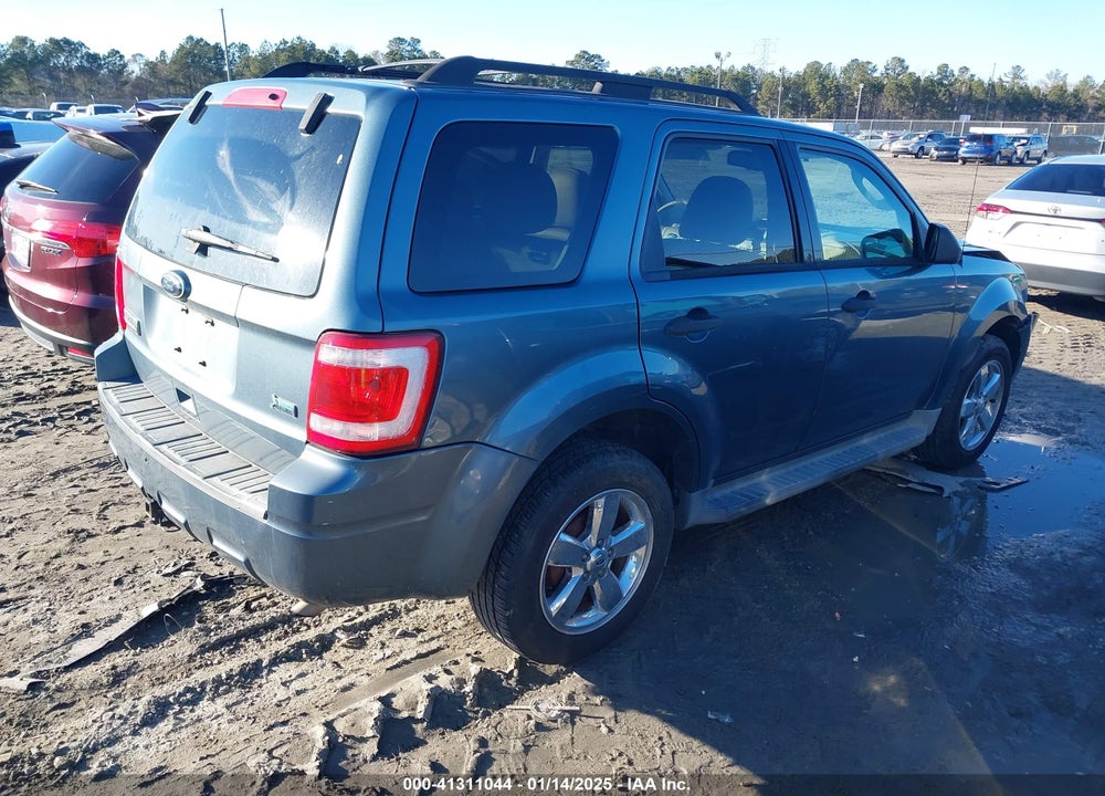2010 FORD ESCAPE VIN: 1FMCU0DG3AKC69071