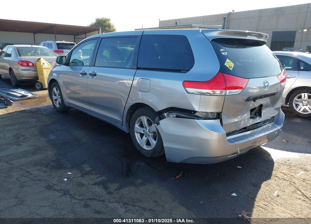 2013 TOYOTA SIENNA L V6 7 PASSENGER VIN: 5TDZK3DC6DS284115