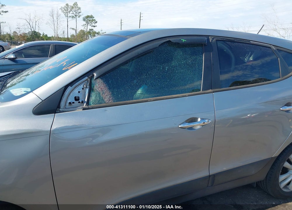 2013 HYUNDAI TUCSON VIN: KM8JU3AC2DU712507