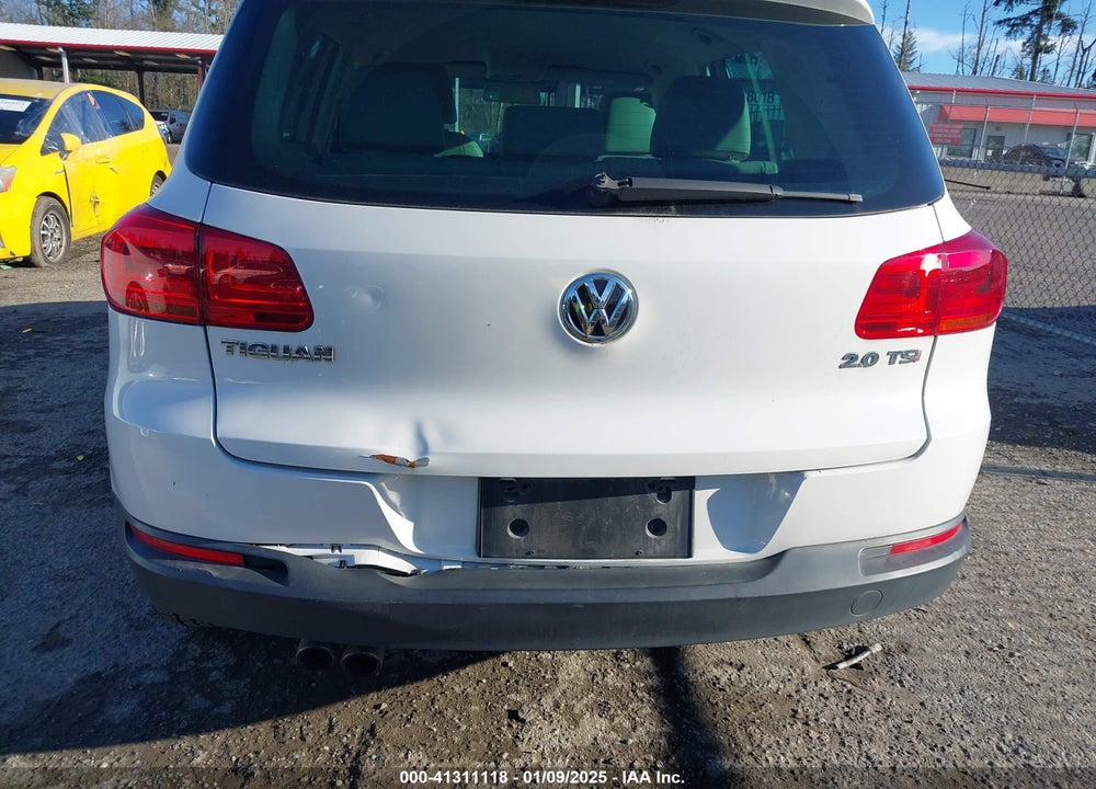 2012 VOLKSWAGEN TIGUAN LE VIN: WVGAV7AX0CW590160