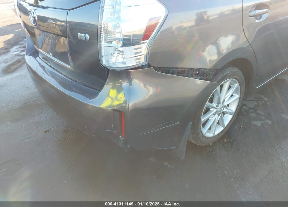 2012 TOYOTA PRIUS V FIVE VIN: JTDZN3EU5C3040471