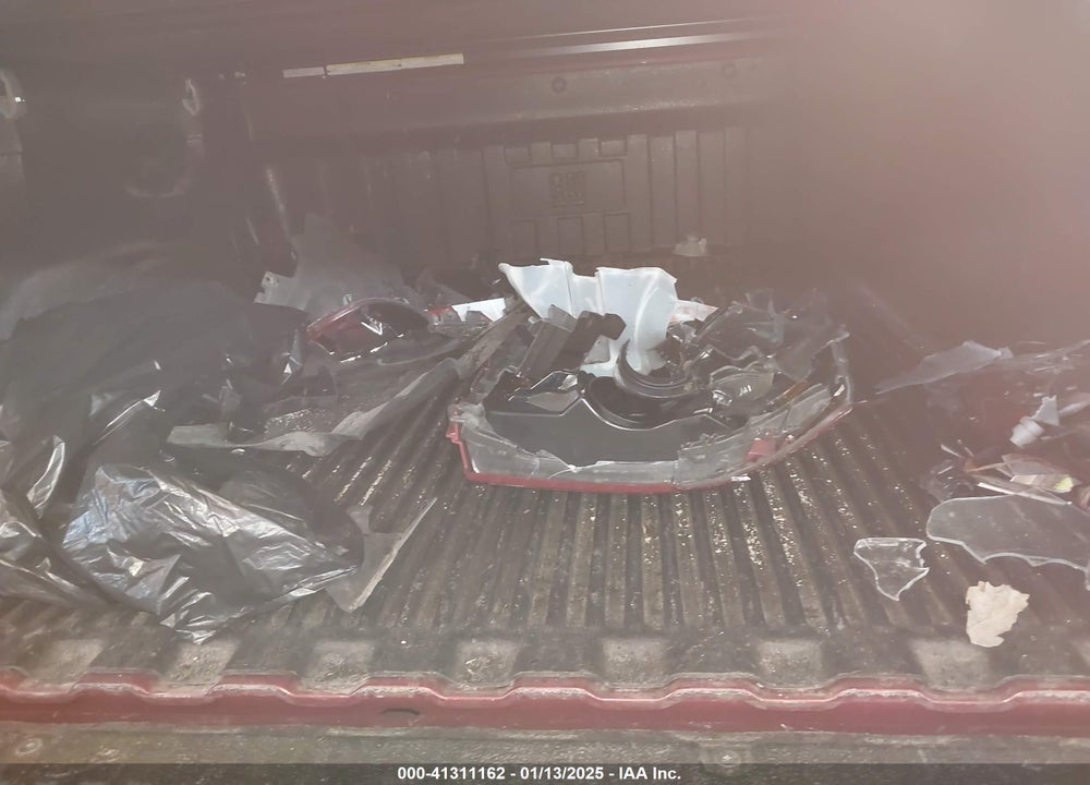 2018 CHEVROLET SILVERADO 1500 VIN: 3GCUKREC6JG458951