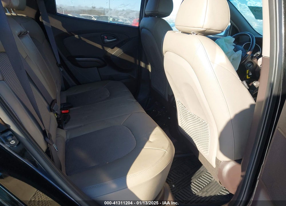 2015 HYUNDAI TUCSON VIN: KM8JU3AG3FU102783