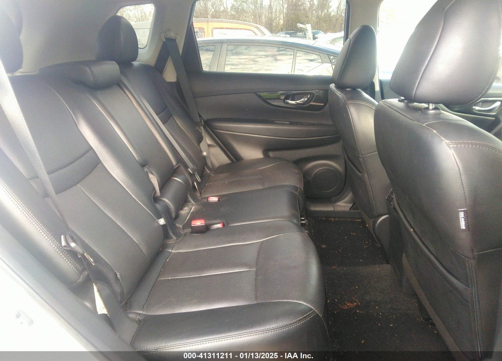 2019 NISSAN ROGUE VIN: 5N1AT2MV9KC727230