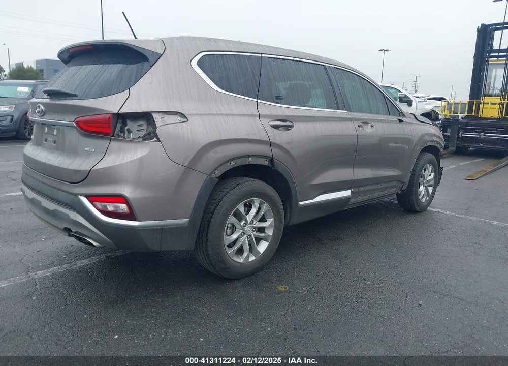 2019 HYUNDAI SANTA FE SE VIN: 5NMS2CAD6KH039491