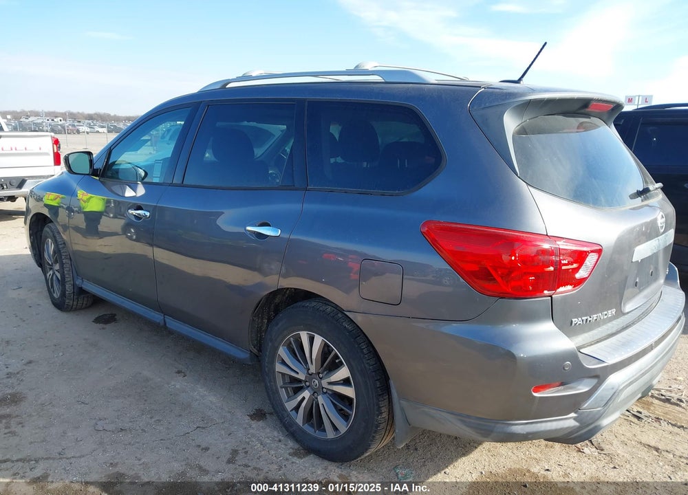 2017 NISSAN PATHFINDER VIN: 5N1DR2MN1HC621133