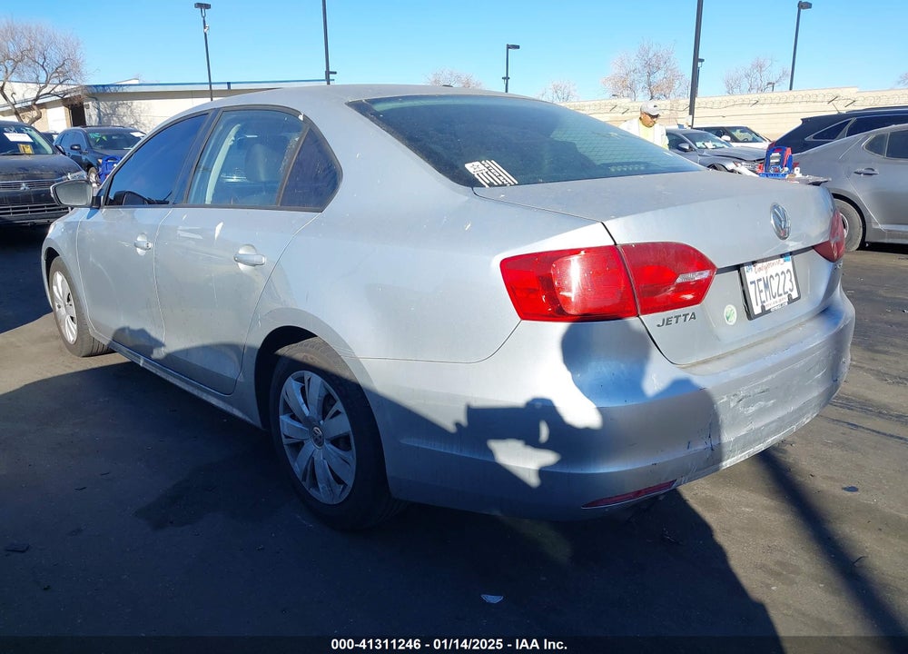 2012 VOLKSWAGEN JETTA 2.5L SE VIN: 3VWDP7AJ3CM131046