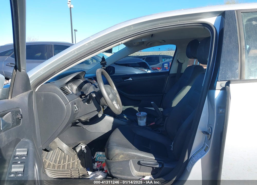 2012 VOLKSWAGEN JETTA 2.5L SE VIN: 3VWDP7AJ3CM131046