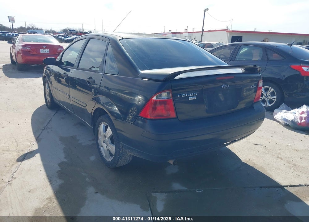 2005 FORD FOCUS VIN: 1FAFP34NX5W197783