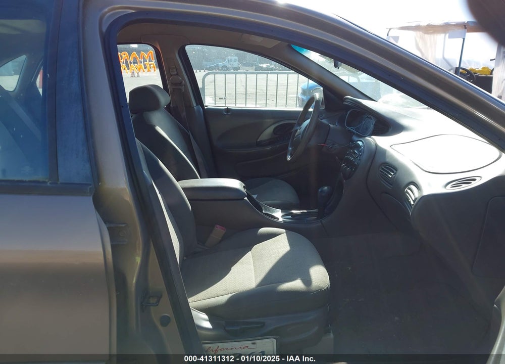 1999 FORD TAURUS VIN: 1FAFP53U1XG328178