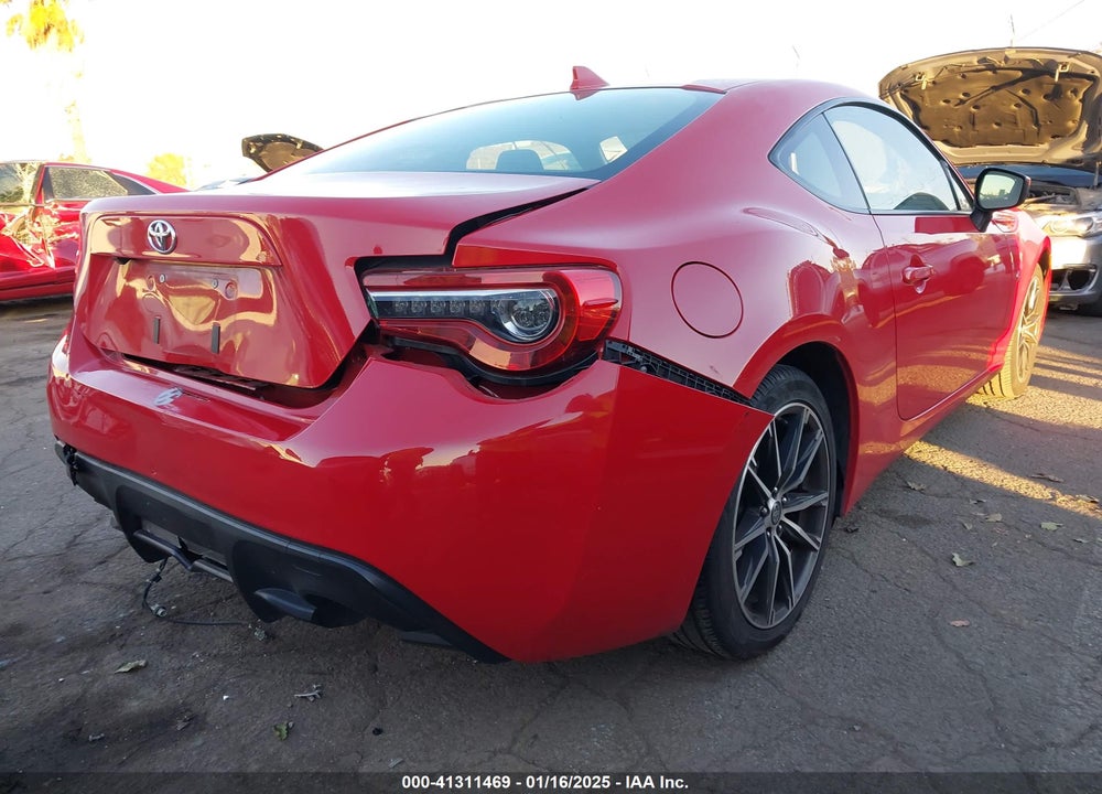 2017 TOYOTA 86 VIN: JF1ZNAA18H9706135