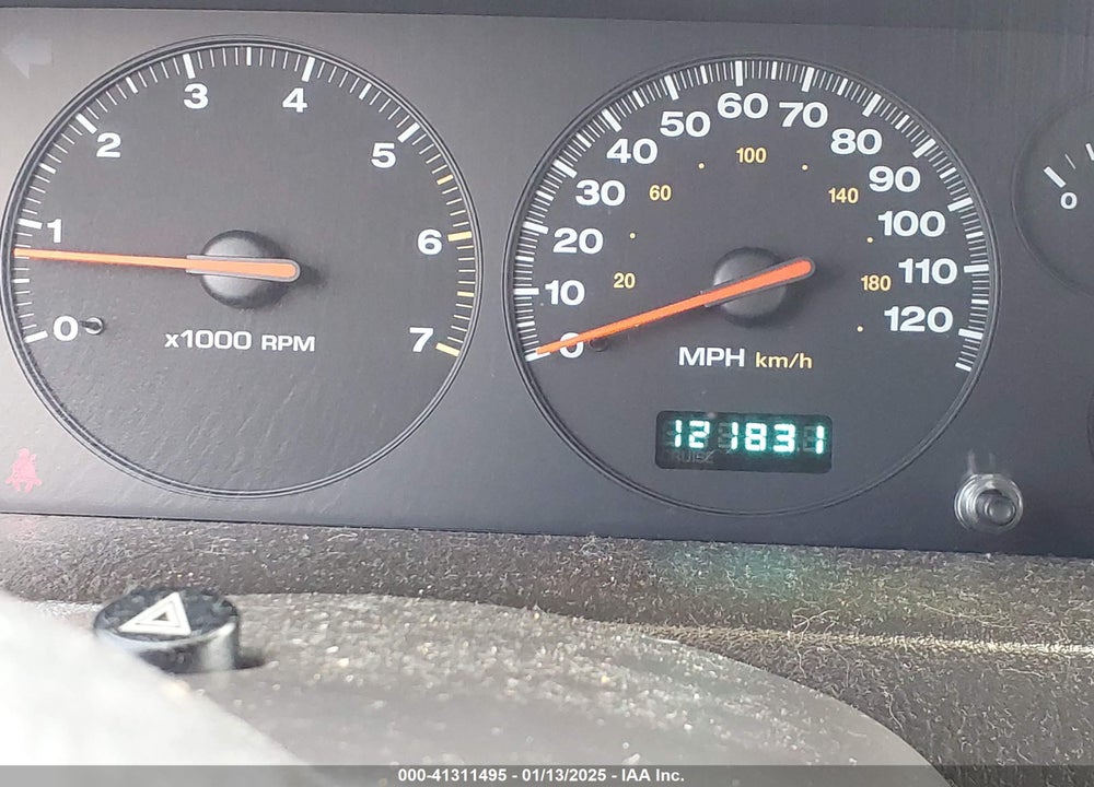 2000 JEEP GRAND CHEROKEE LAREDO VIN: 1J4GW48N2YC187623
