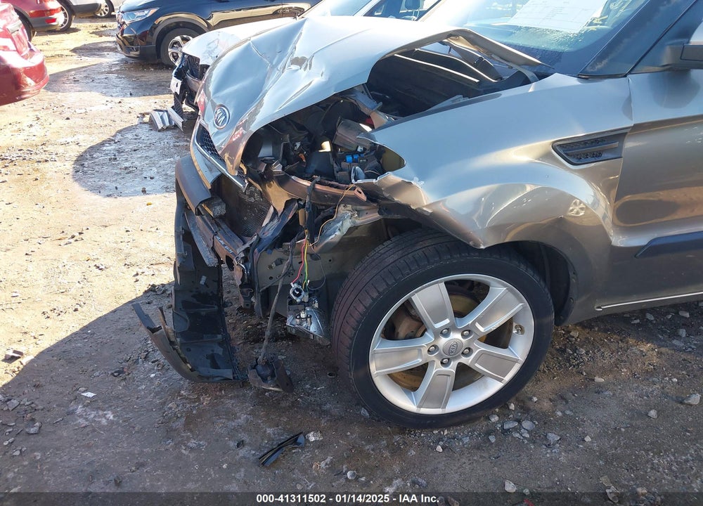 2011 KIA SOUL VIN: KNDJT2A23B7217205