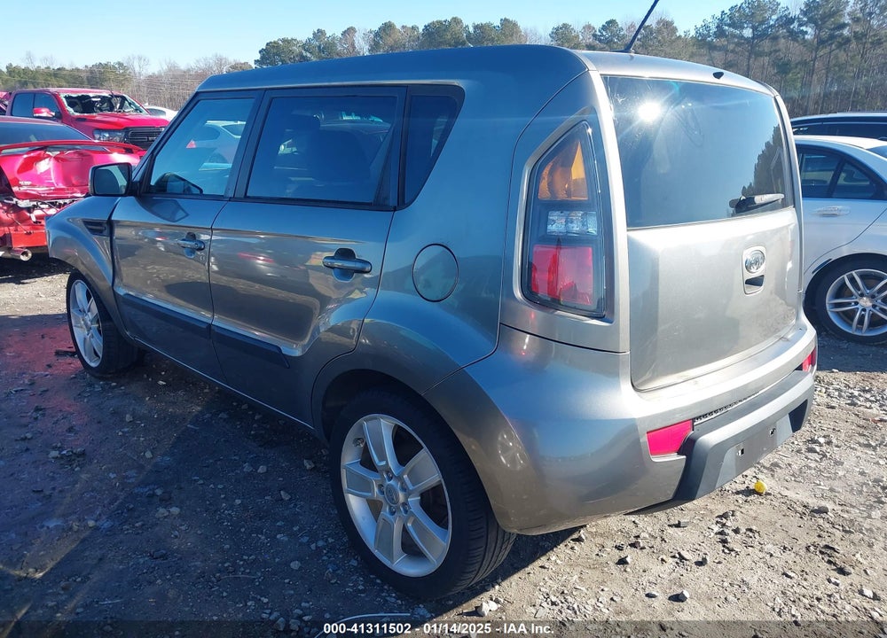 2011 KIA SOUL VIN: KNDJT2A23B7217205