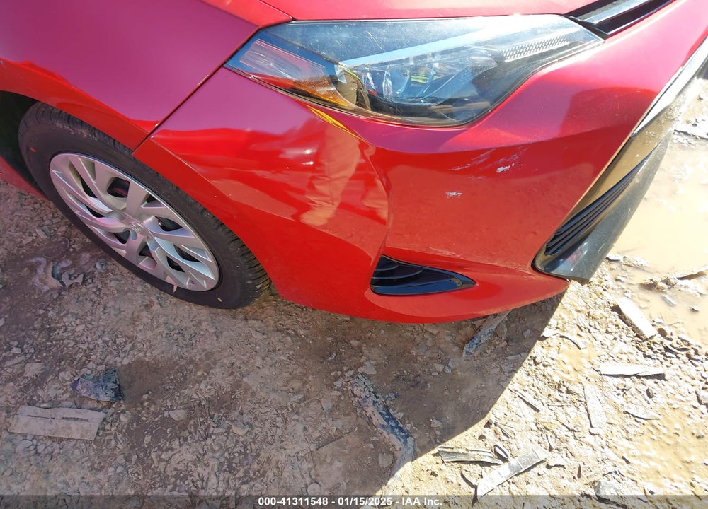 2018 TOYOTA COROLLA VIN: 5YFBURHE4JP848200