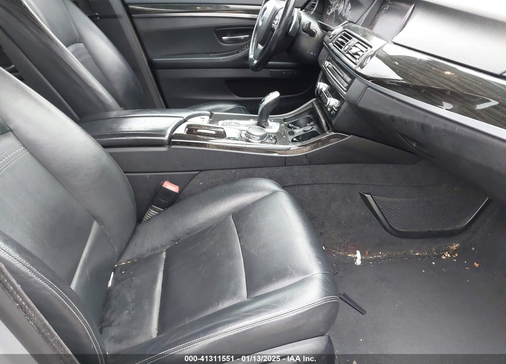 2016 BMW 528I VIN: WBA5A7C53GG152405