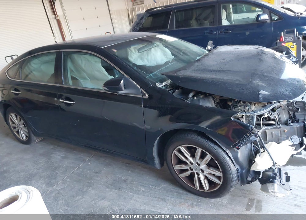 2014 TOYOTA AVALON XLE VIN: 4T1BK1EB2EU088161