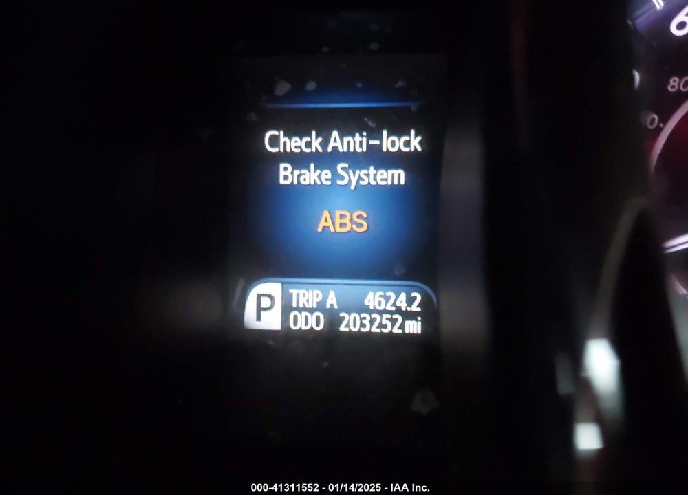 2014 TOYOTA AVALON XLE VIN: 4T1BK1EB2EU088161