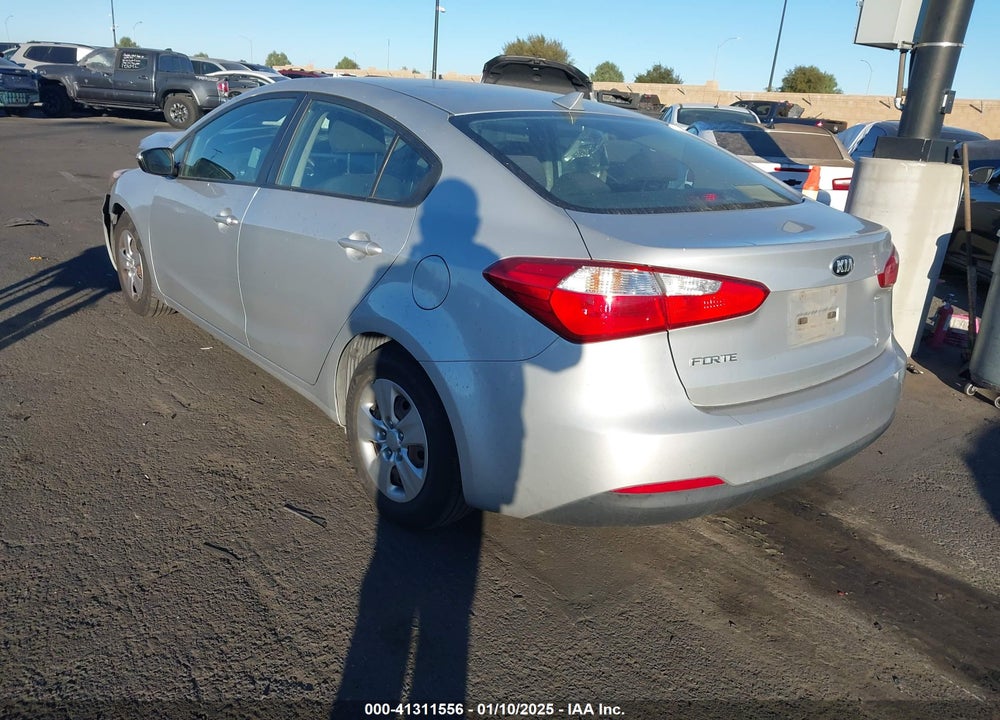 2015 KIA FORTE LX VIN: KNAFX4A69F5399547