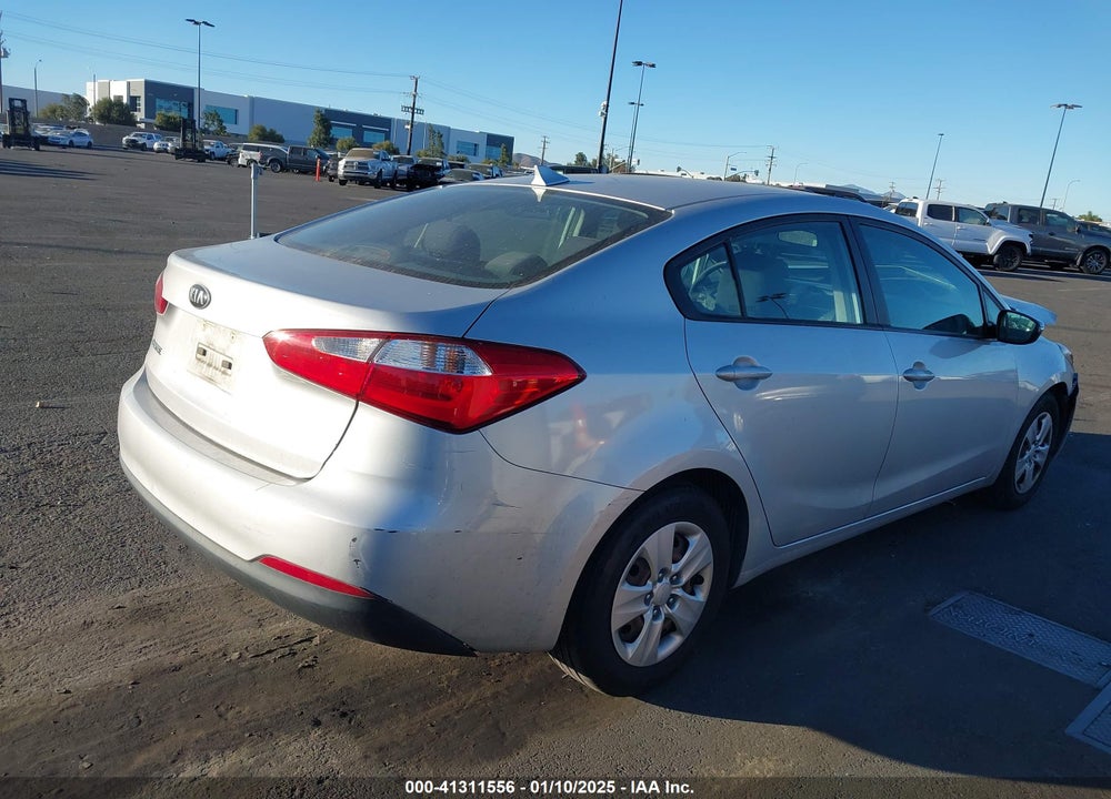2015 KIA FORTE LX VIN: KNAFX4A69F5399547