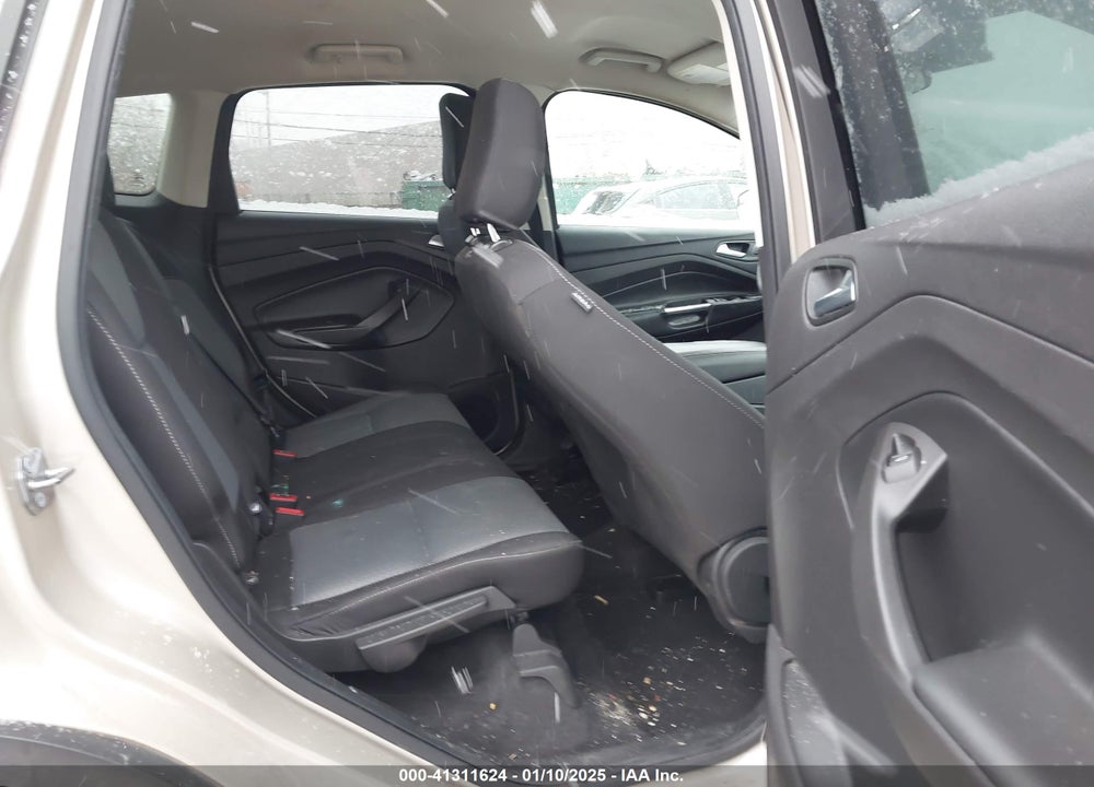 2018 FORD ESCAPE SE VIN: 1FMCU9GD7JUA90297
