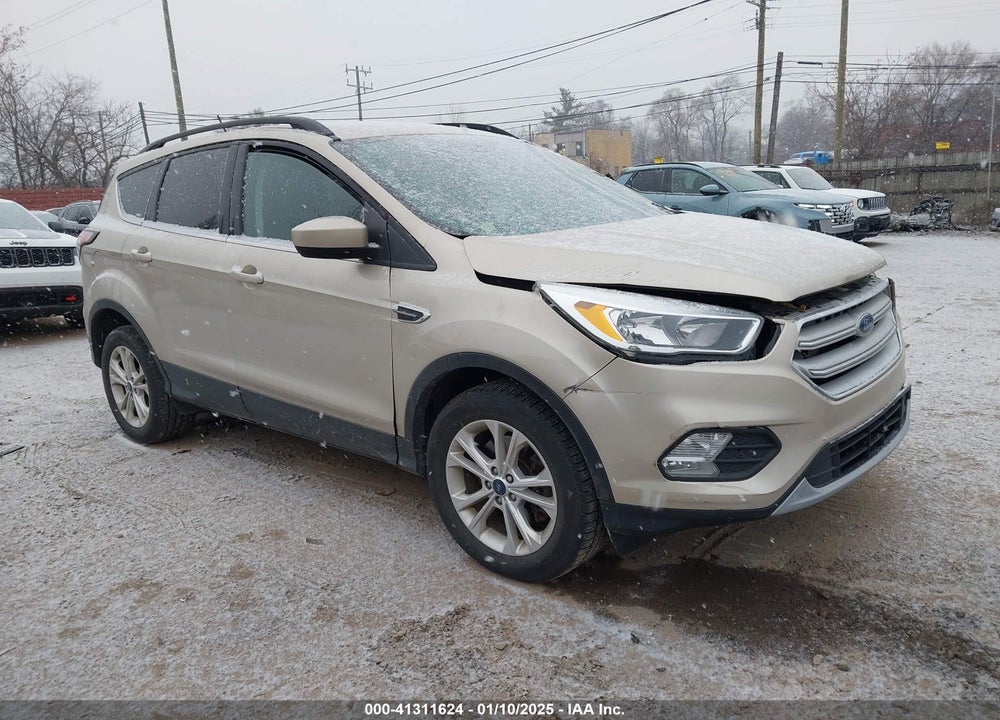 2018 FORD ESCAPE SE VIN: 1FMCU9GD7JUA90297