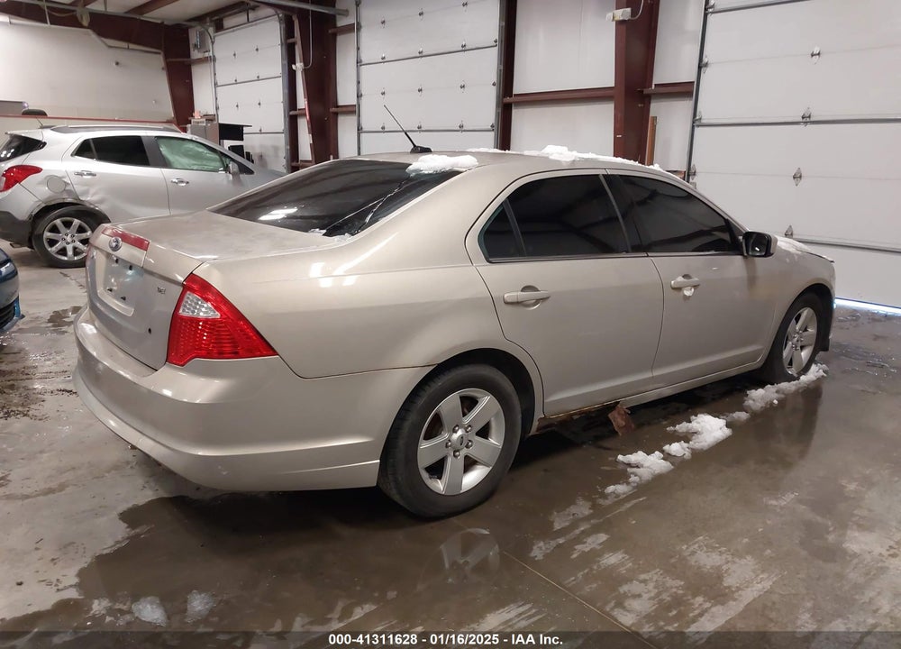 2010 FORD FUSION VIN: 3FAHP0HAXAR415524