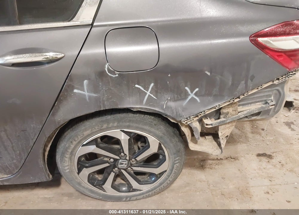 2016 HONDA ACCORD EX VIN: 1HGCR2F70GA044878