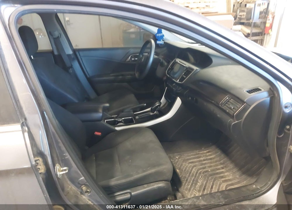 2016 HONDA ACCORD EX VIN: 1HGCR2F70GA044878