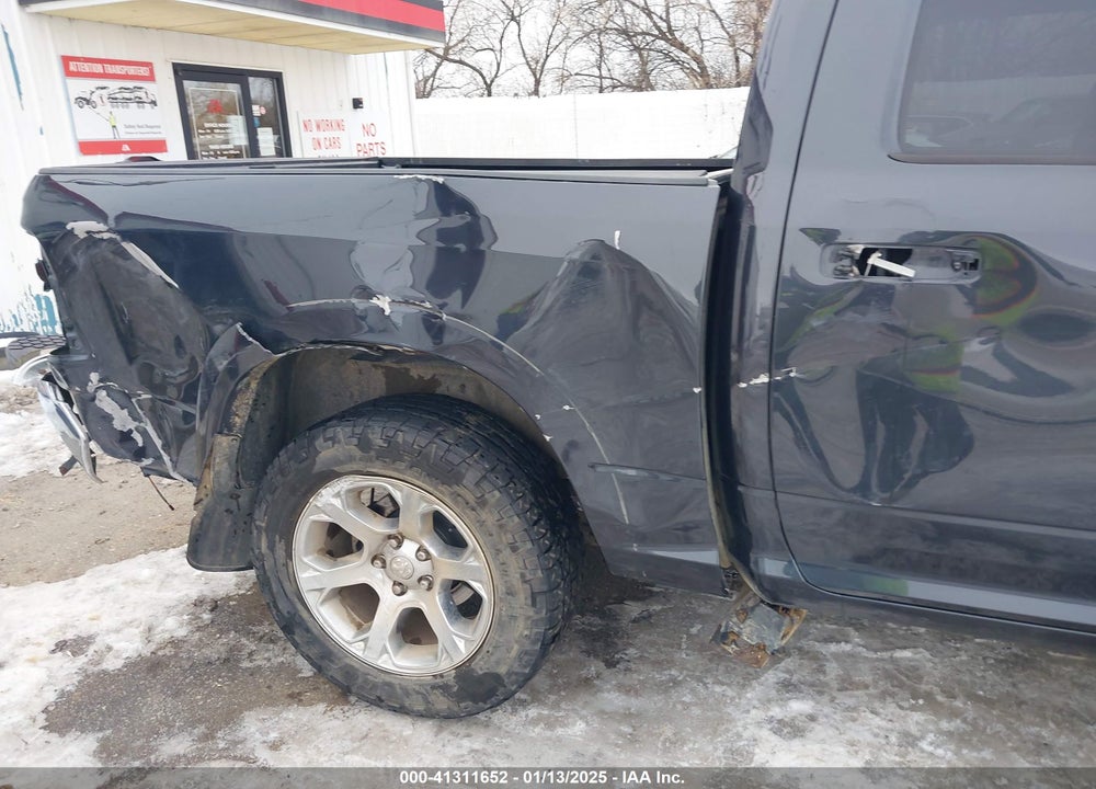 2015 RAM 1500 VIN: 1C6RR7NT1FS775114