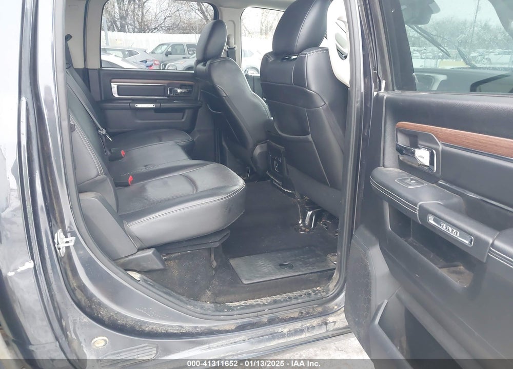 2015 RAM 1500 VIN: 1C6RR7NT1FS775114
