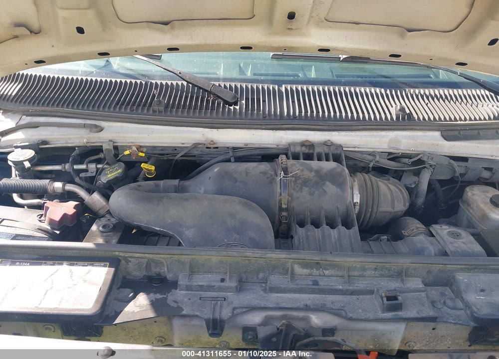 2009 FORD E-350 SUPER DUTY XL/XLT VIN: 1FBNE31L19DA86740