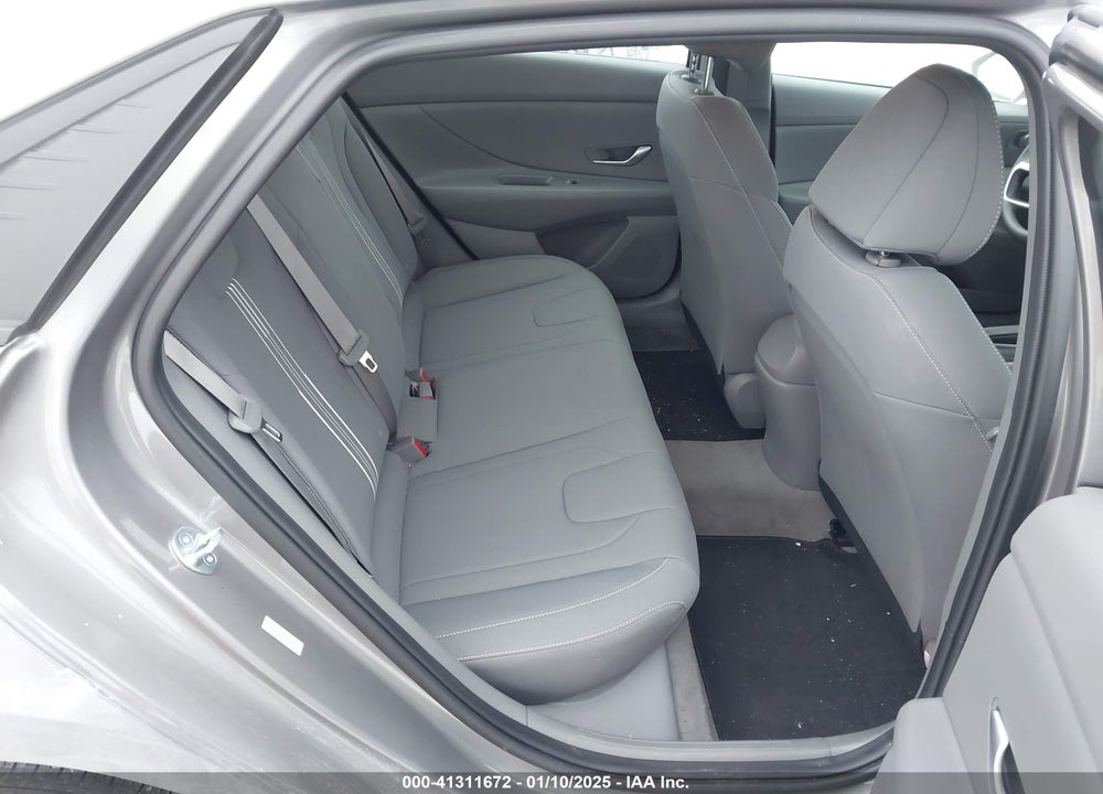 2023 HYUNDAI ELANTRA SEL VIN: KMHLM4AG7PU627183