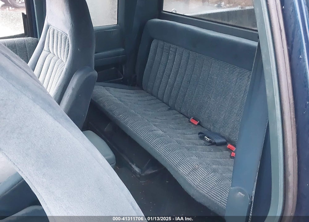 1994 CHEVROLET GMT-400 C1500 VIN: 1GCEC19K4RE121217