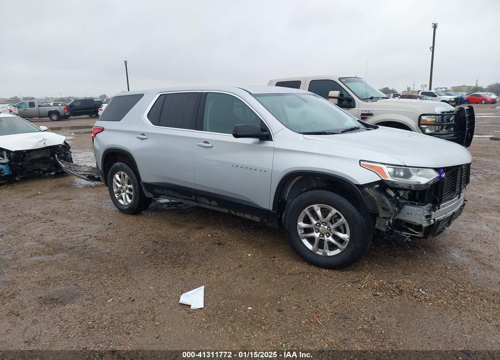 2019 CHEVROLET TRAVERSE LS VIN: 1GNERFKW4KJ300130