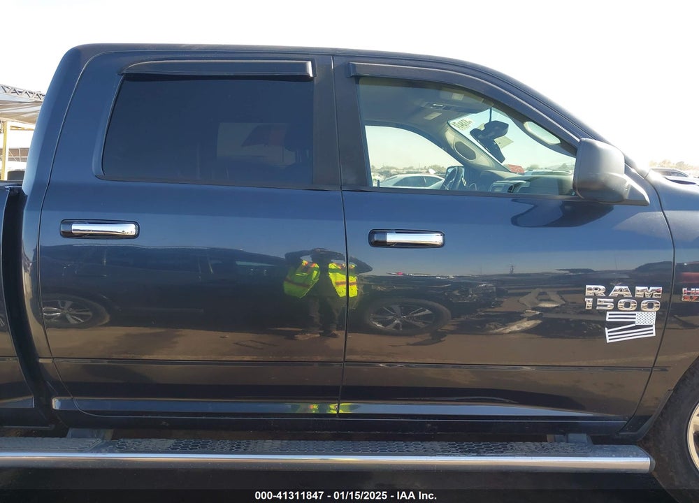 2013 RAM 1500 VIN: 1C6RR7LT7DS677432