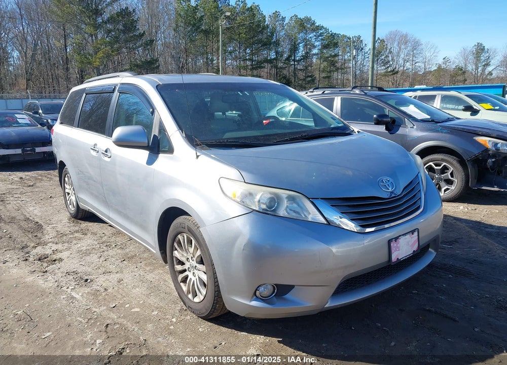 2012 TOYOTA SIENNA XLE LIMITED VIN: 5TDYK3DC7CS277944