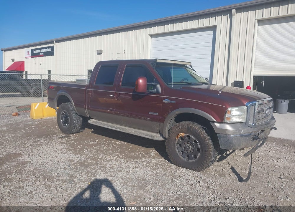 2005 FORD F-350 LARIAT/XL/XLT VIN: 1FTWW31P05EC18021