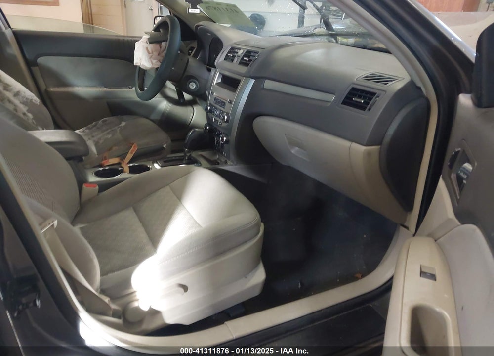 2011 FORD FUSION SE VIN: 3FAHP0HA4BR238048