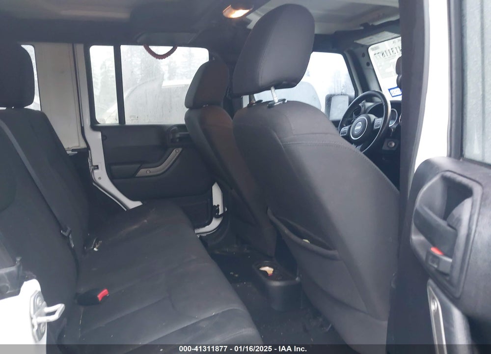 2015 JEEP WRANGLER UNLIMITED SPORT VIN: 1C4BJWDG5FL759394