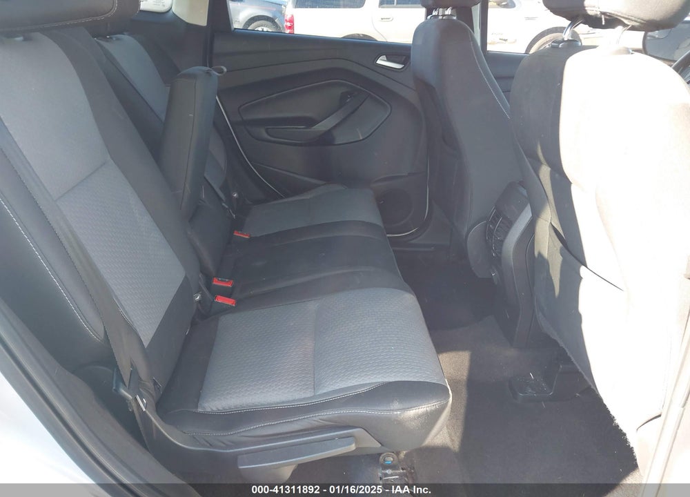 2017 FORD ESCAPE SE VIN: 1FMCU0GD8HUE37870