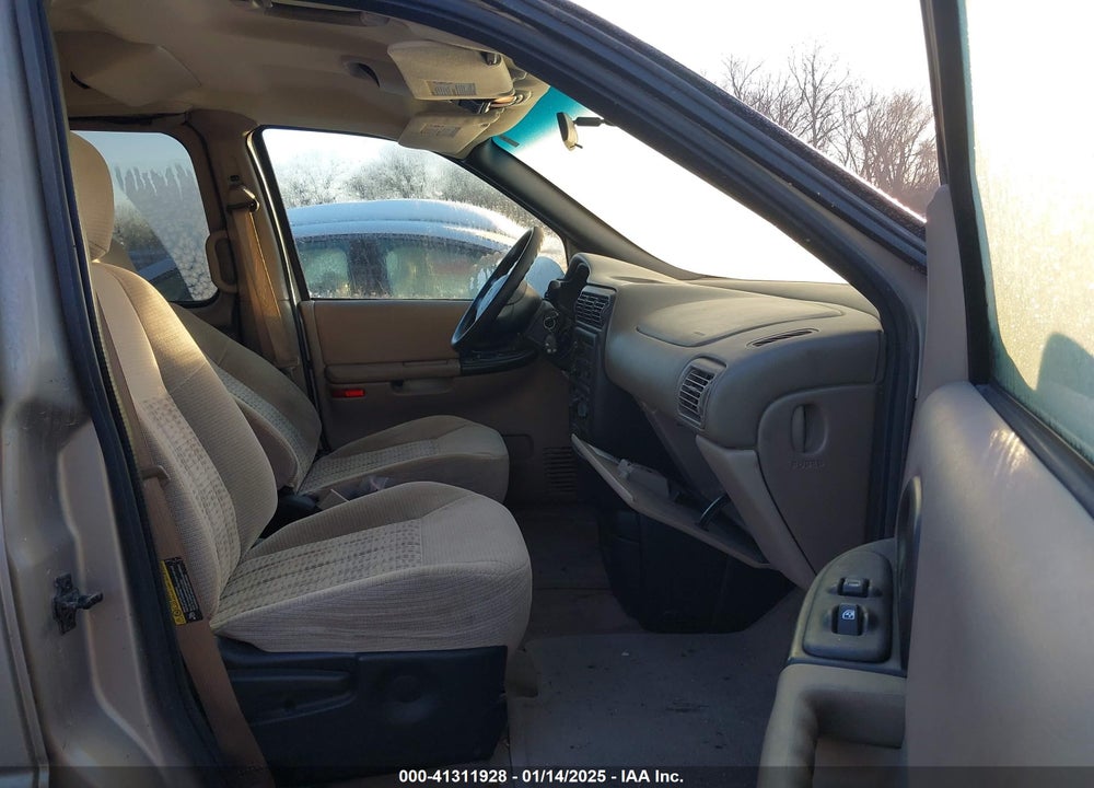 2004 CHEVROLET VENTURE LS VIN: 1GNDX03E44D226097