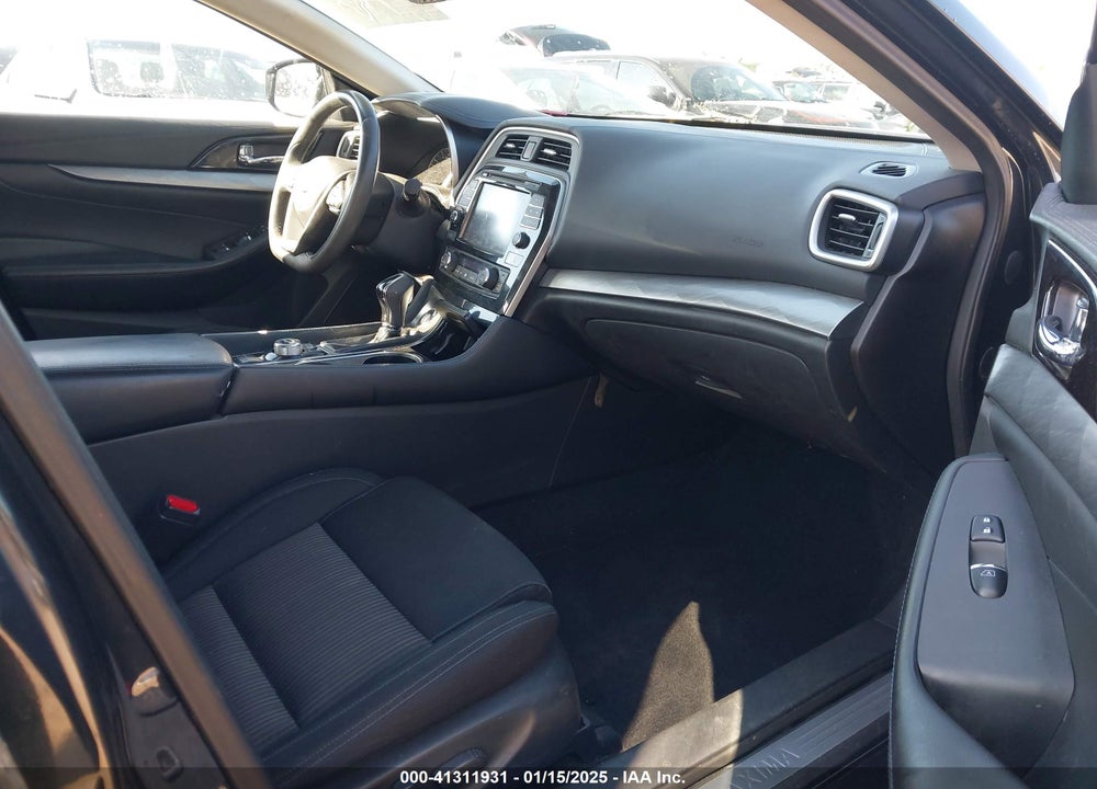 2017 NISSAN MAXIMA VIN: 1N4AA6AP3HC381715