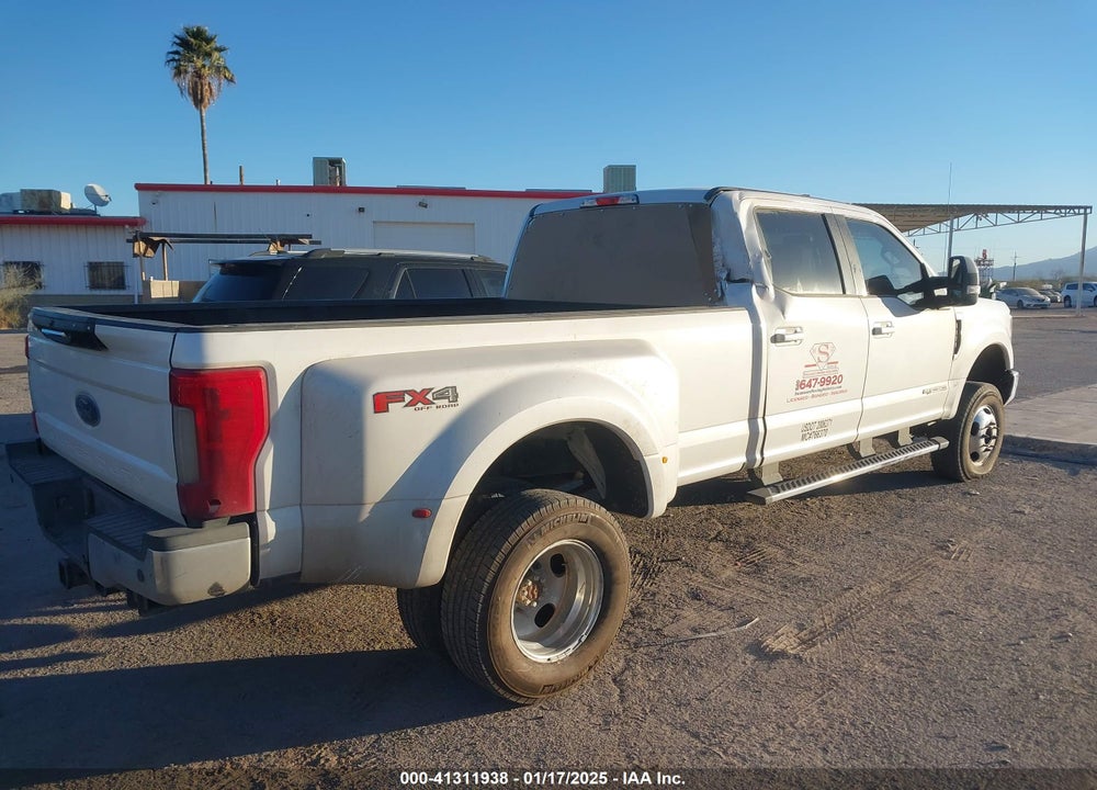 2017 FORD F-350 LARIAT VIN: 1FT8W3DT4HEE14677