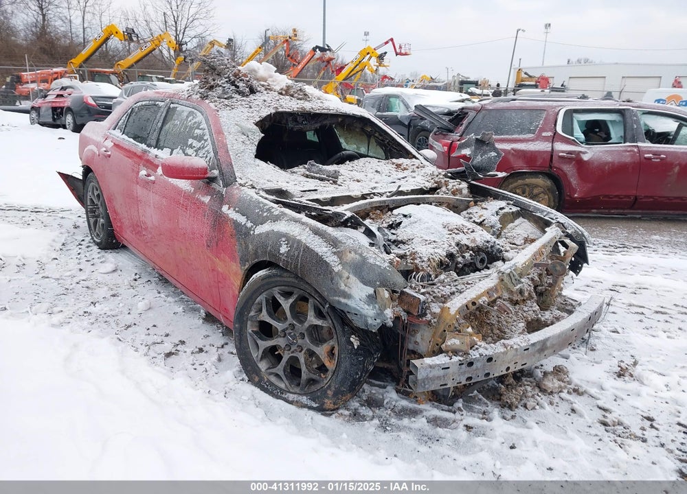 2016 CHRYSLER 300 VIN: 2C3CCAGG7GH235650