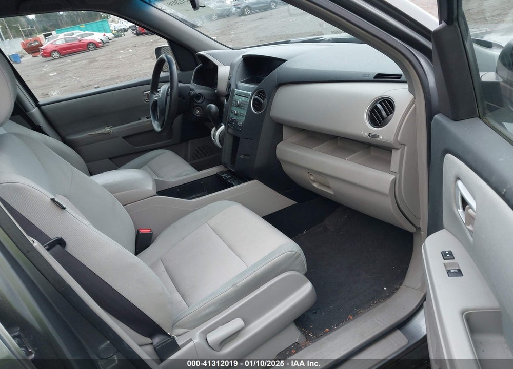 2009 HONDA PILOT EX VIN: 5FNYF48459B027371