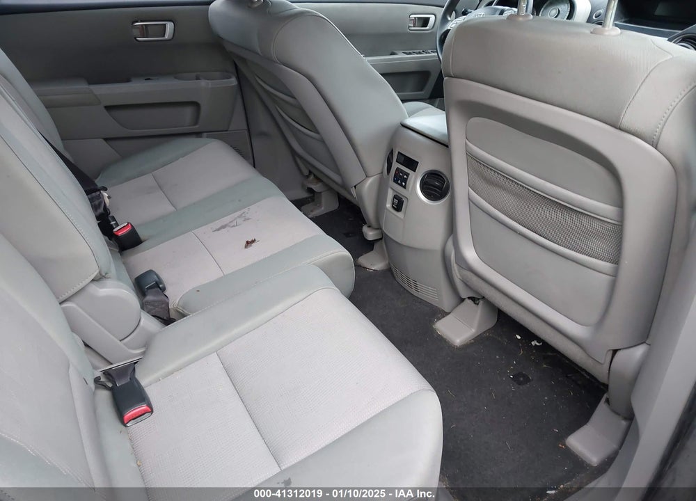 2009 HONDA PILOT EX VIN: 5FNYF48459B027371
