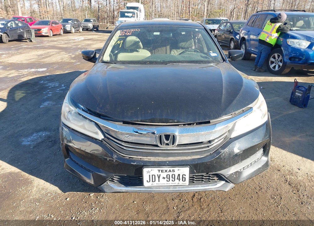2017 HONDA ACCORD VIN: 1HGCR2F34HA061942