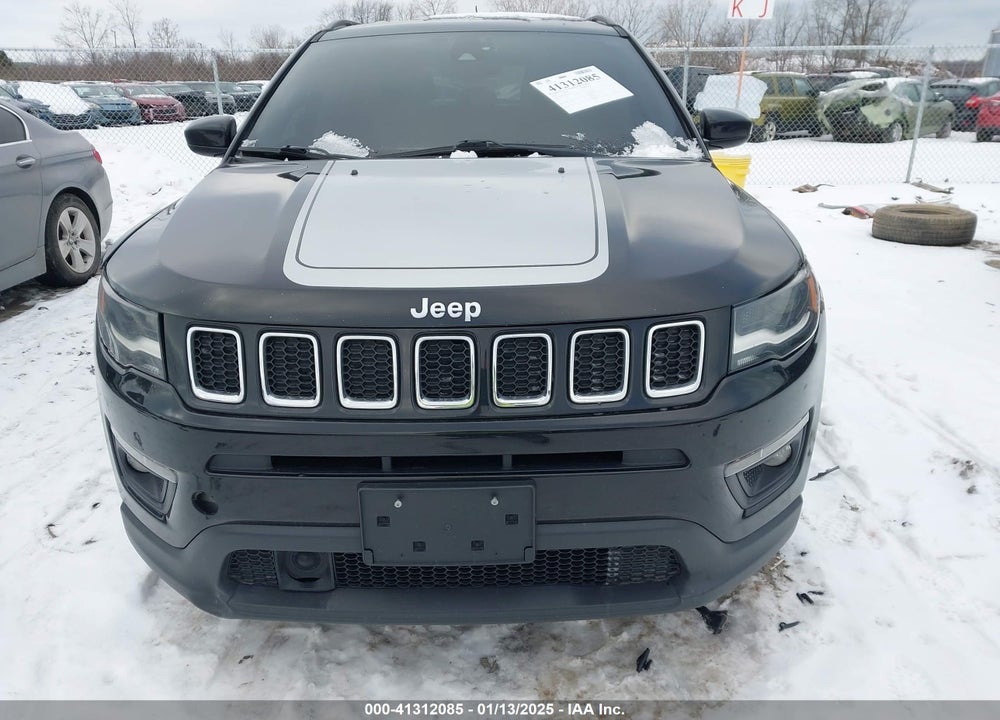 2018 JEEP COMPASS LATITUDE FWD VIN: 3C4NJCBB0JT293129